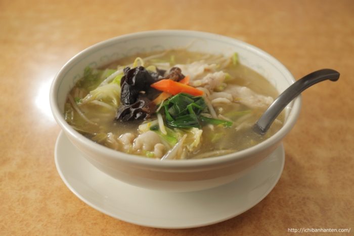 Healthy Chinese-style stir-fried vegetable noodle soup（ヘルシータンメン）