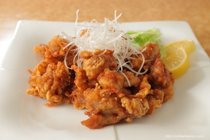 Karaage （deep fried chicken）（鶏の唐揚げ）