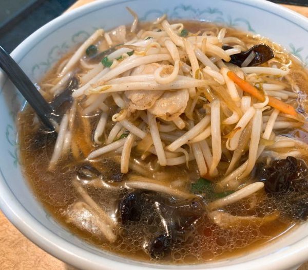 Ramen with bean sprouts（もやしそば）