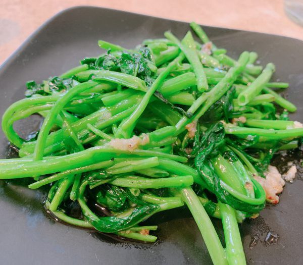 Stir-fried Chinese spinach （produced in Japan）（空心菜炒め（国産））
