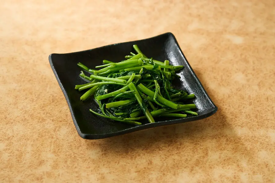 国産空心菜炒め